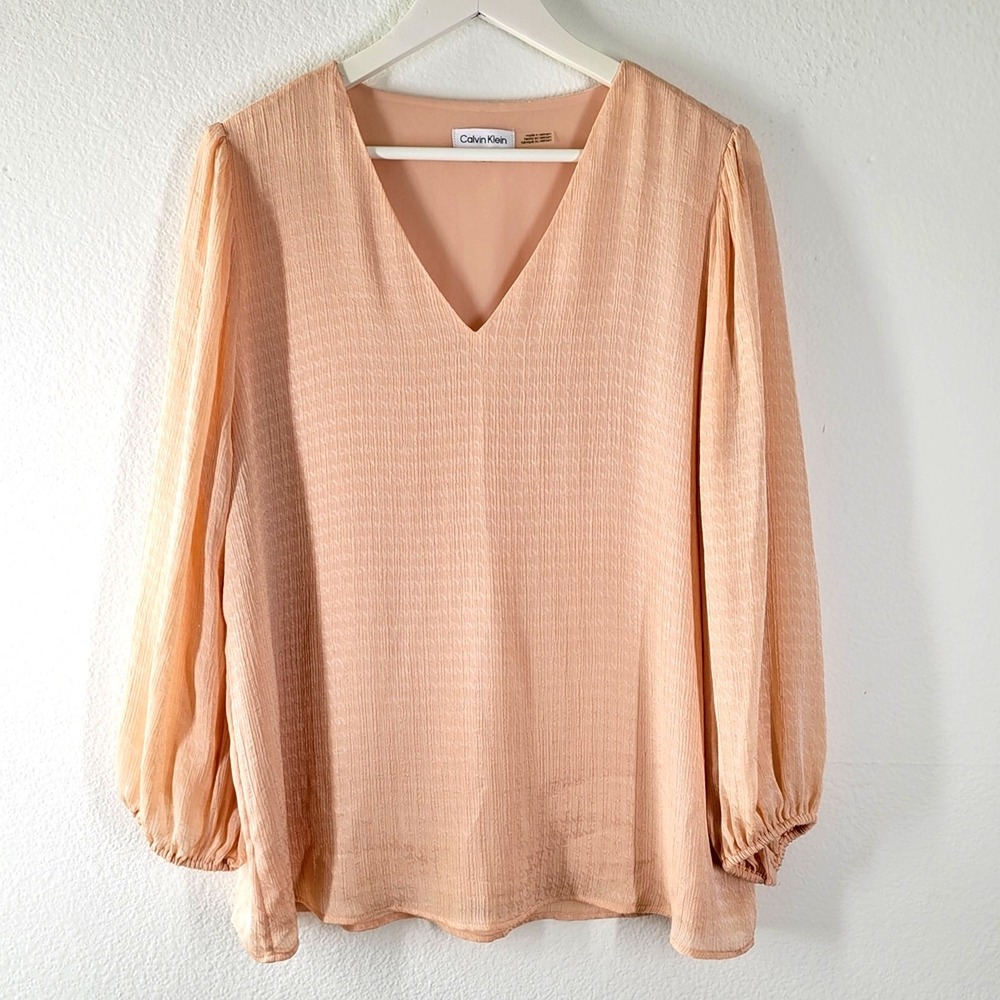 Calvin Klein Blouse Womens XL Peach Crinkle V-Neck Balloon Sleeve Lined Top‎
